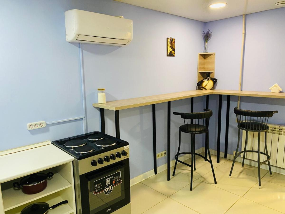 Like Home Hostel Na Shevchenko, 162Б Алматы Экстерьер фото