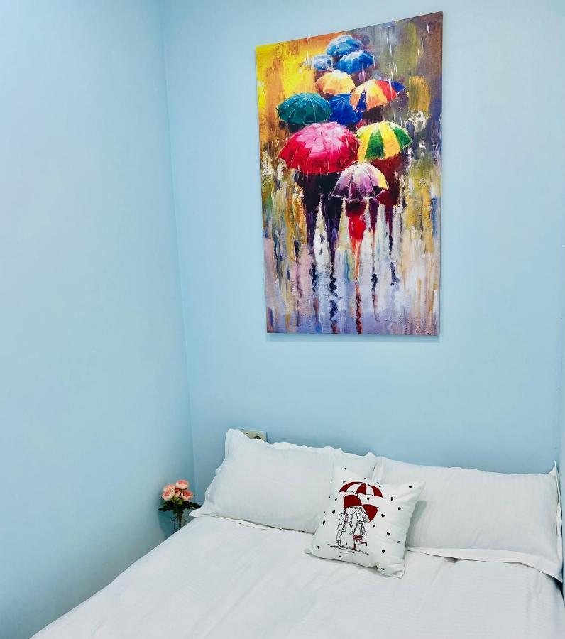 Like Home Hostel Na Shevchenko, 162Б Алматы Экстерьер фото