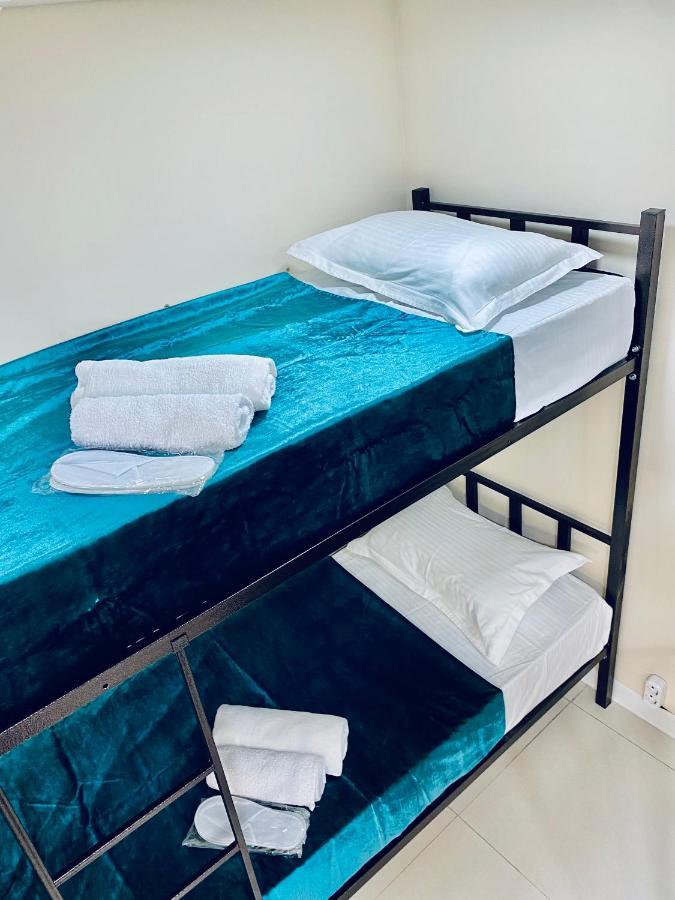 Like Home Hostel Na Shevchenko, 162Б Алматы Экстерьер фото